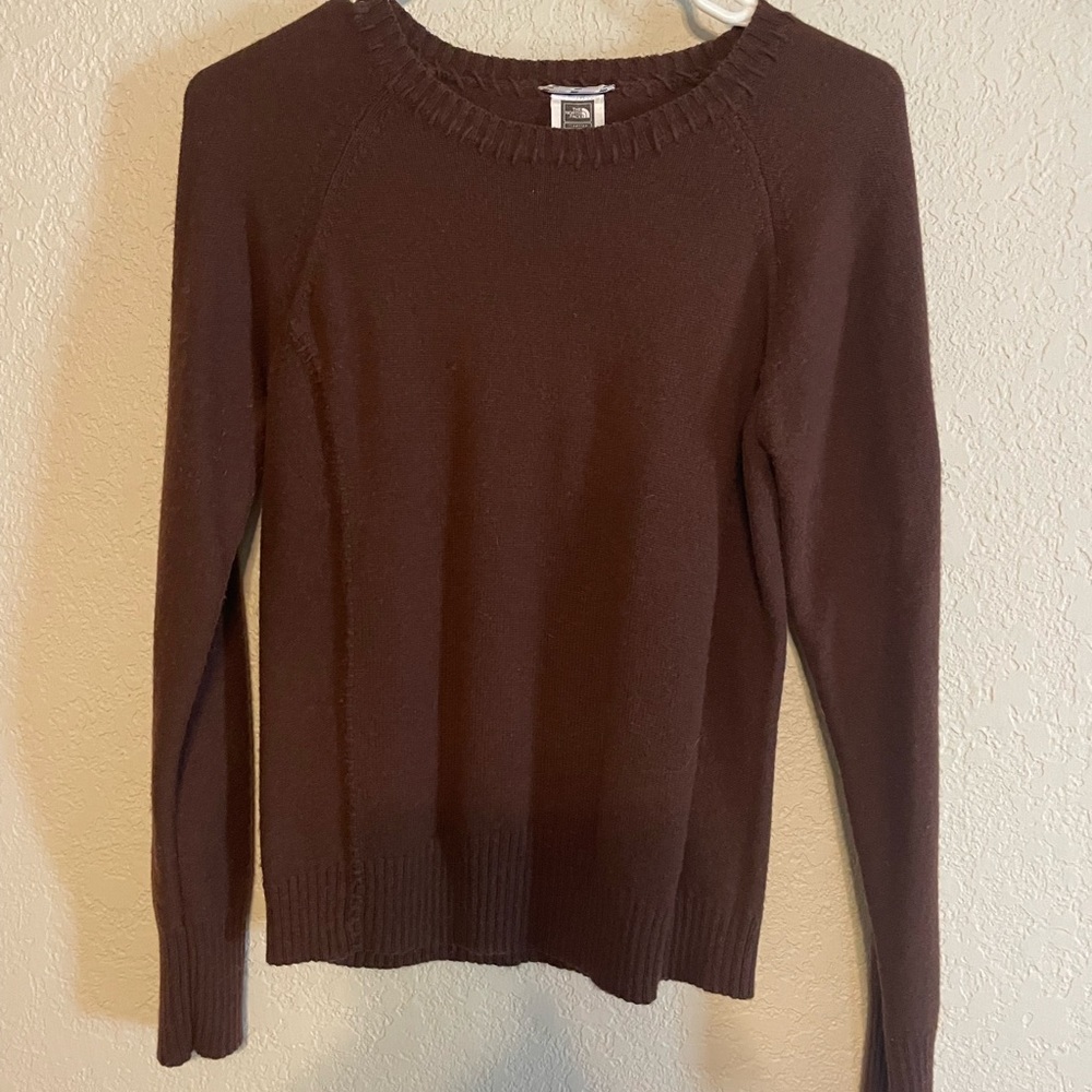 North face sweater